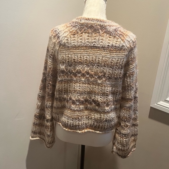 Universal threads sweater - Picture 2 of 4